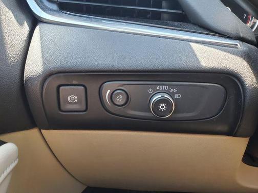 White Frost Tricoat 2019 Buick Enclave Essence