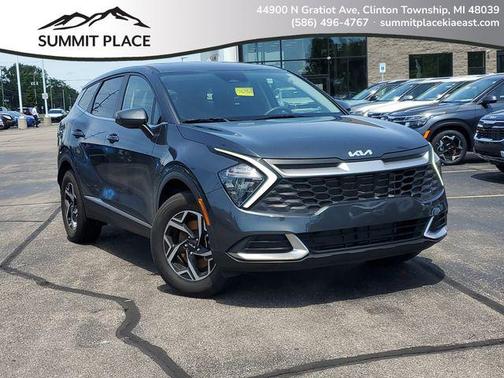 Gravity Gray 2023 Kia Sportage LX