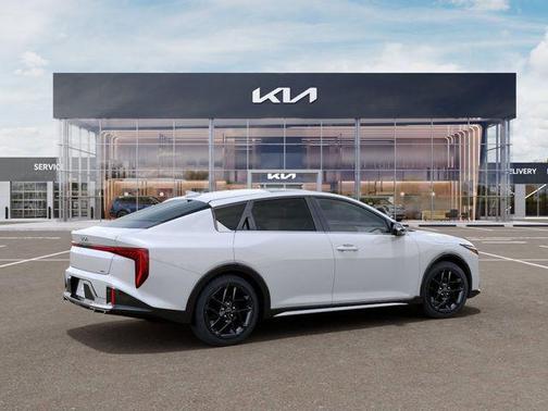 Snow White Pearl 2026 Kia K4 GT-Line Turbo