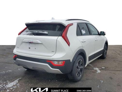 2025 Kia Niro EX