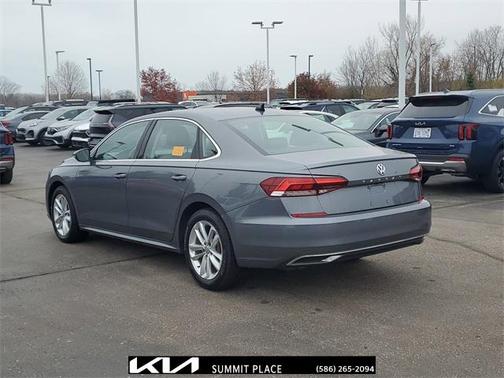 2020 Volkswagen Passat 2.0T SE