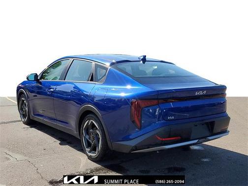 2025 Kia K4 EX