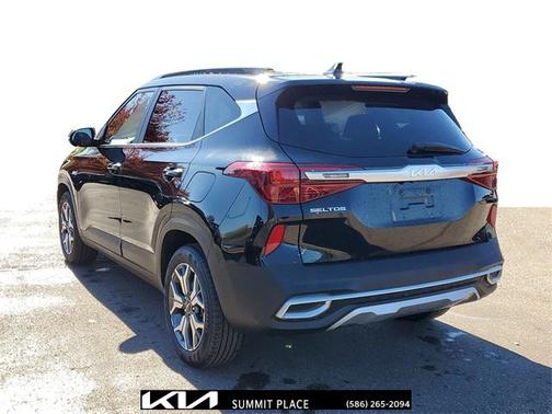 2023 Kia Seltos EX