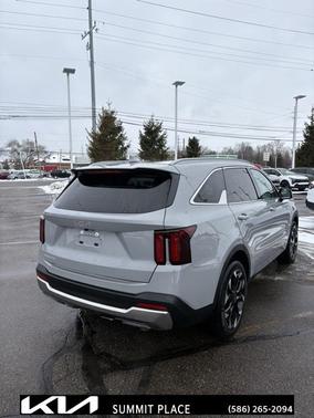 2025 Kia Sorento EX