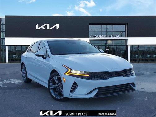2023 Kia K5 EX