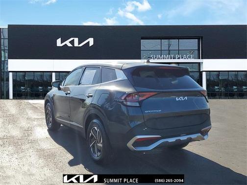 2023 Kia Sportage Hybrid LX
