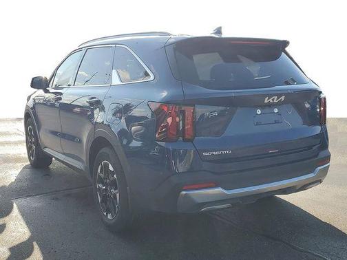2025 Kia Sorento S