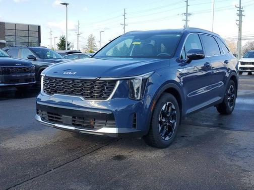 Midnight Lake Blue 2025 Kia Sorento S