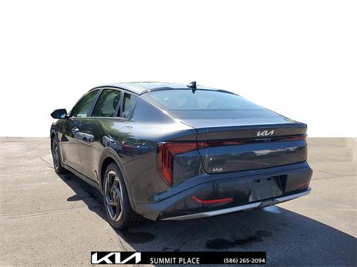 2025 Kia K4 EX