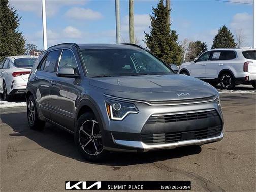 2025 Kia Niro EX