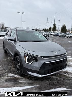 2025 Kia Niro EX