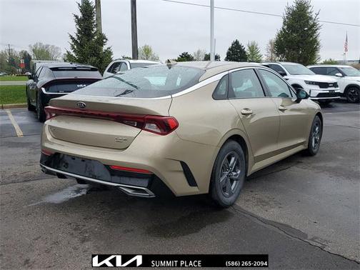 2021 Kia K5 LXS