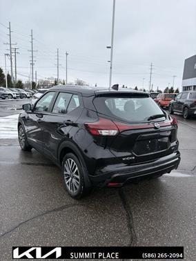 2023 Nissan Kicks SV