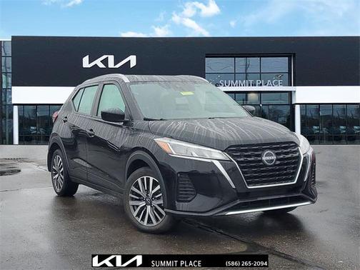2023 Nissan Kicks SV