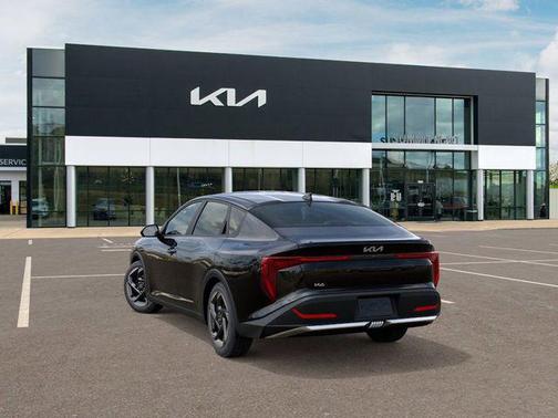 Aurora Black Pearl 2026 Kia K4 EX