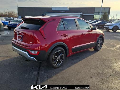 2024 Kia Niro EX
