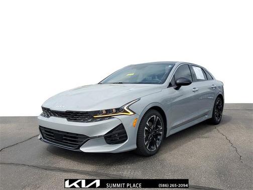 2022 Kia K5 GT-Line