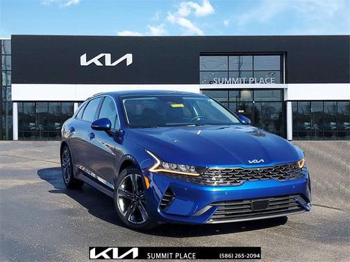 2022 Kia K5 EX