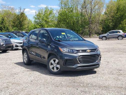 Nightfall Gray Metallic 2020 Chevrolet Trax LS