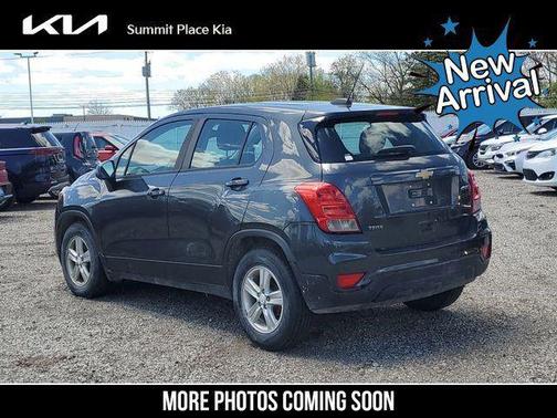 Nightfall Gray Metallic 2020 Chevrolet Trax LS