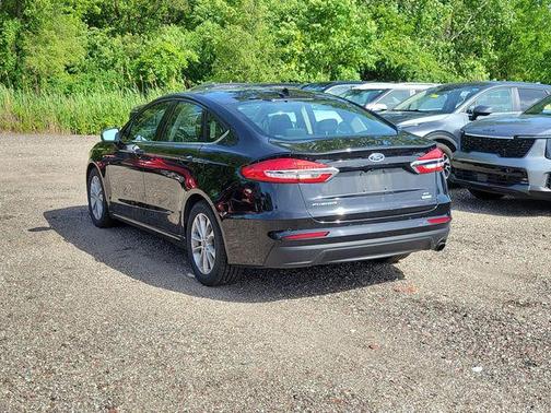 Agate Black Metallic 2020 Ford Fusion SE