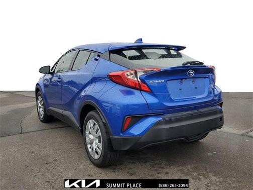 2020 Toyota C-HR LE