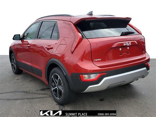 2024 Kia Niro LX