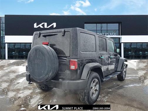 2017 Jeep Wrangler Unlimited Sahara