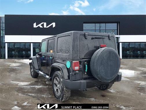 2017 Jeep Wrangler Unlimited Sahara