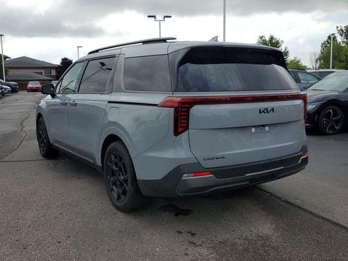 Ceramic Silver 2026 Kia Carnival SX Prestige