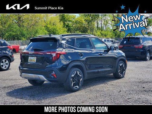 Fusion Black 2024 Kia Seltos SX Turbo