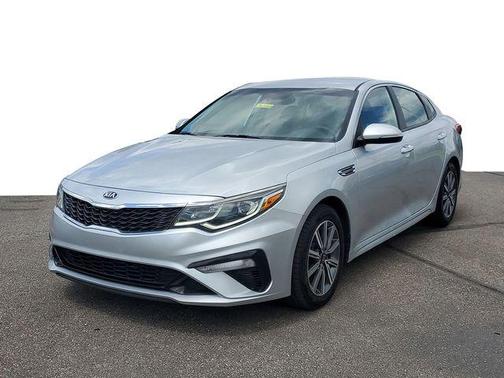 Sparkling Silver 2019 Kia Optima LX