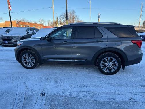 2023 Ford Explorer LIMITED