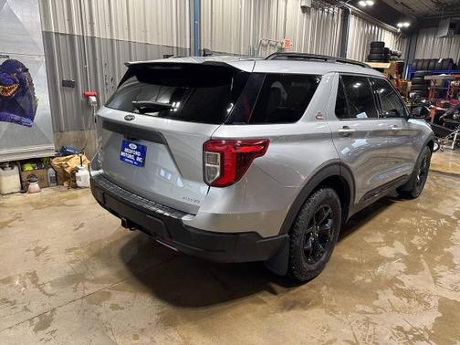 ICONIC SILVER METALLIC 2022 Ford Explorer TIMBERLINE
