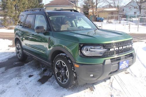 ERUPTION GREEN METALLIC 2025 Ford Bronco Sport OUTER BANKS