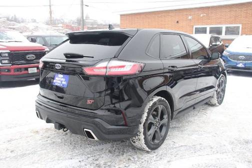 2020 Ford Edge ST