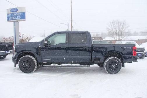 2025 Ford F-350 LARIAT SUPER DUTY