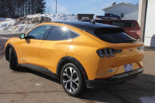 2022 Ford Mustang Mach-E PREMIUM