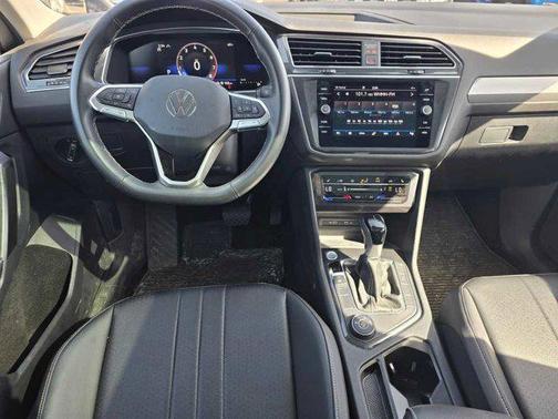 2023 Volkswagen Tiguan 2.0T SE 4MOTION