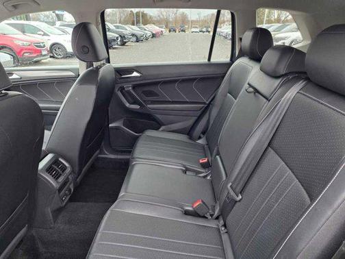 2024 Volkswagen Tiguan 2.0T SE 4MOTION