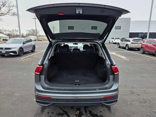 2024 Volkswagen Tiguan 2.0T SE 4MOTION
