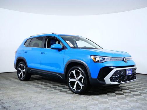 Cornflower Blue 2025 Volkswagen Taos 1.5T SEL