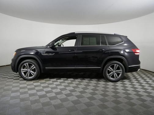 Deep Black Pearl 2019 Volkswagen Atlas 3.6L SEL