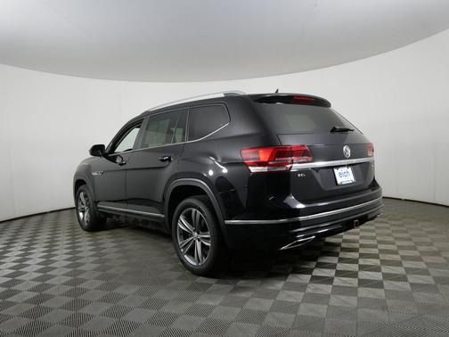 Deep Black Pearl 2019 Volkswagen Atlas 3.6L SEL