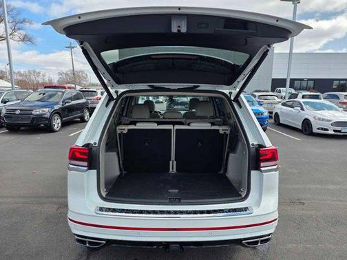 2024 Volkswagen Atlas 2.0T SEL Premium R-Line 4MOTION