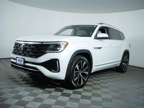 Opal White Pearl 2024 Volkswagen Atlas 2.0T SEL Premium R-Line 4MOTION