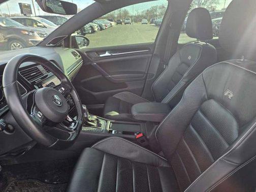 2019 Volkswagen Golf R 2.0T DSG