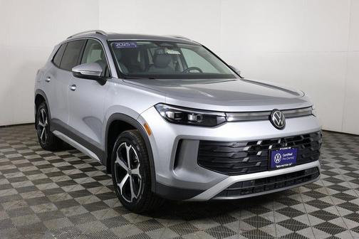 2025 Volkswagen Tiguan 2.0T SE 4MOTION