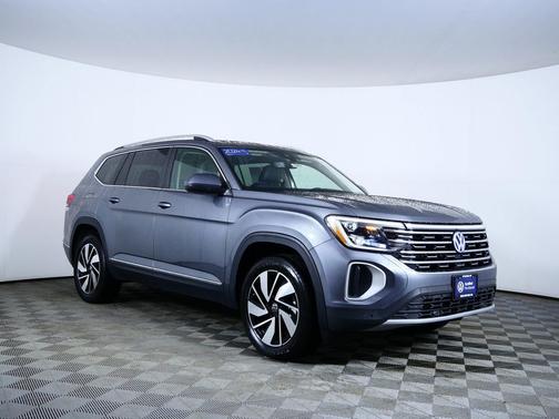 Platinum Gray Metallic 2024 Volkswagen Atlas 2.0T SEL