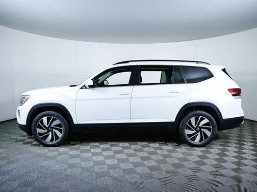 2026 Volkswagen Atlas 2.0T SE w/Technology 4MOTION